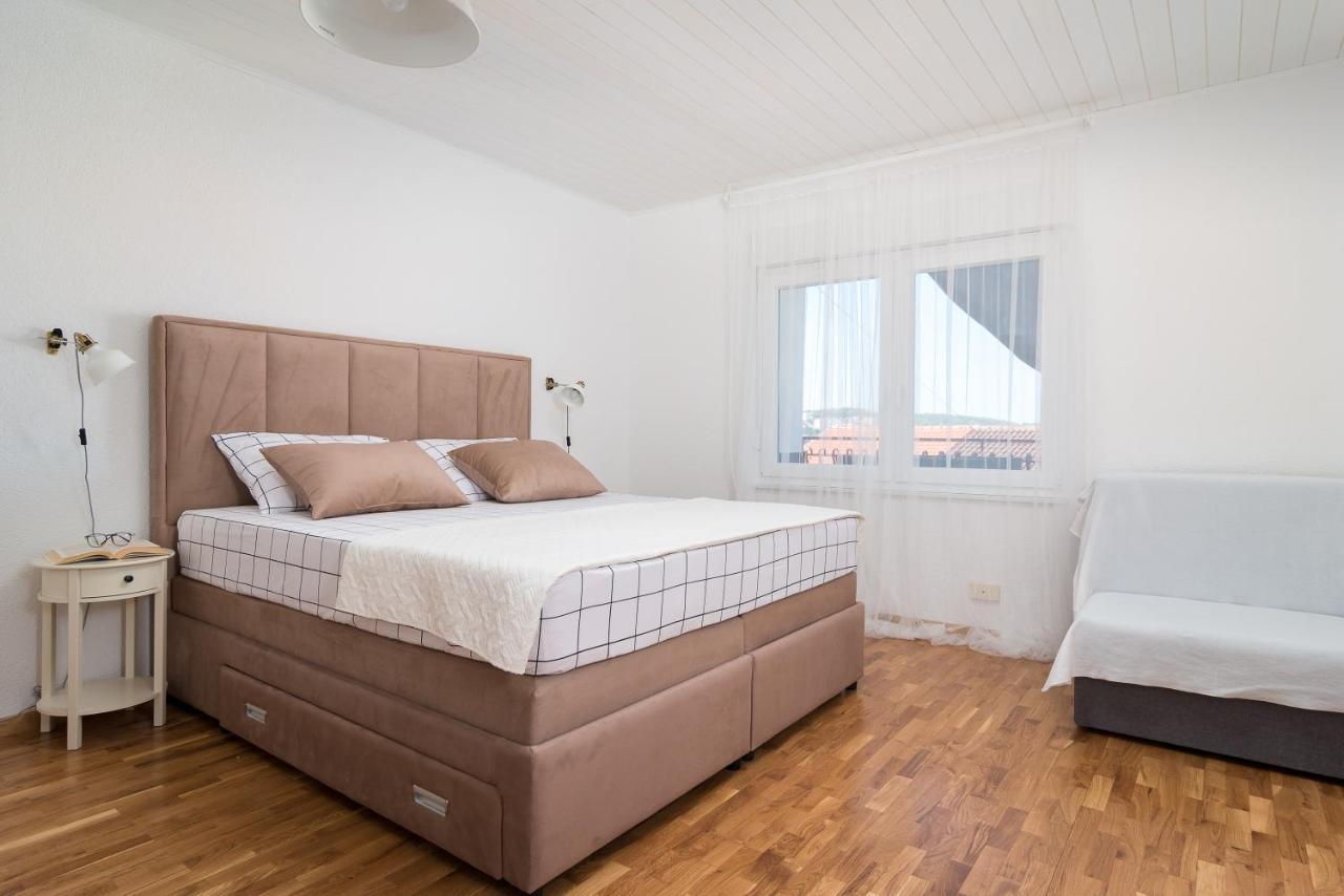 Apartman Regius White Trogir Ngoại thất bức ảnh