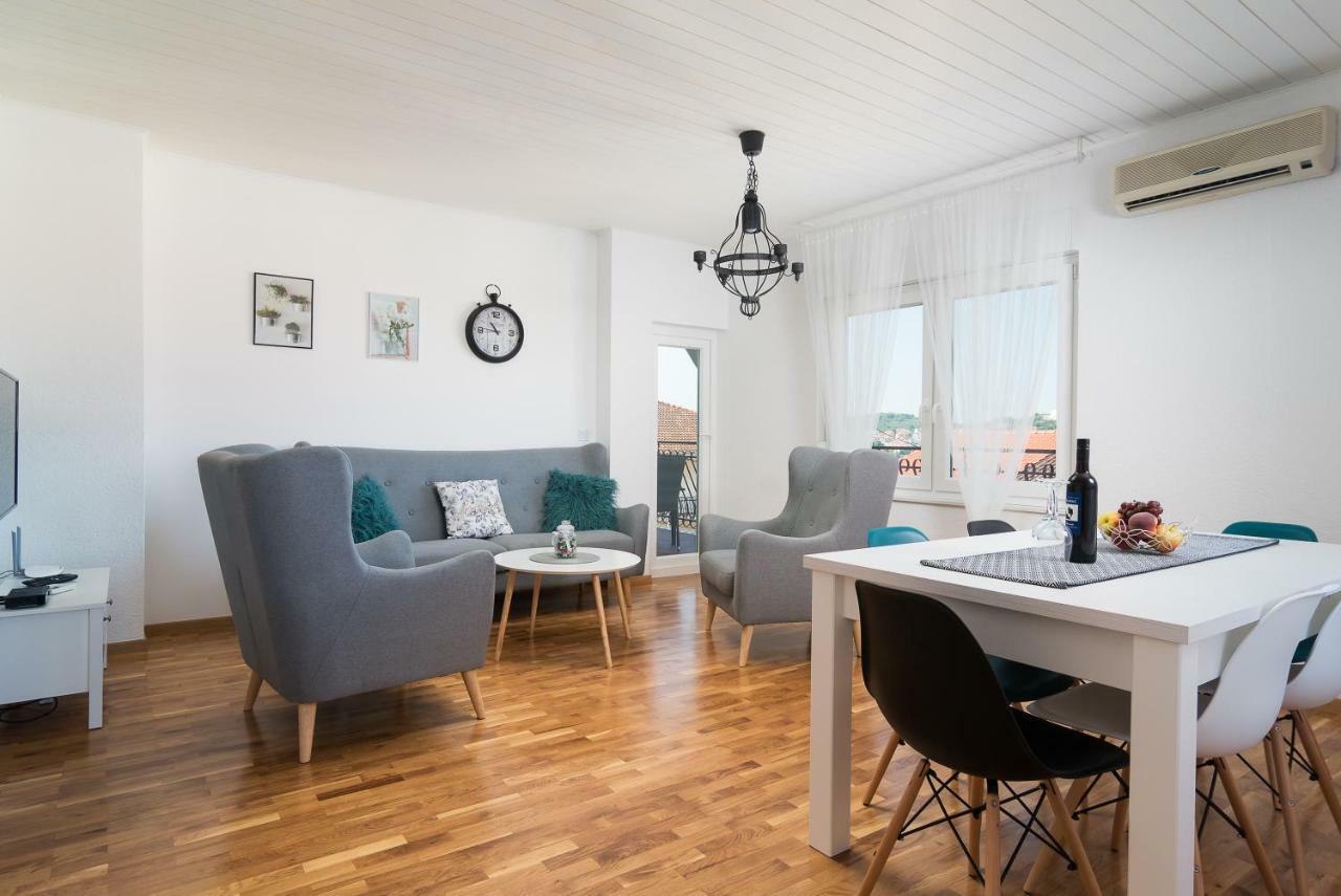 Apartman Regius White Trogir Ngoại thất bức ảnh